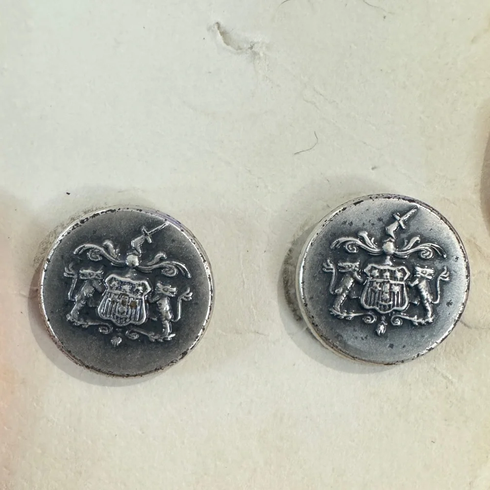 La Mode 2ct Silver Blazer Buttons and 4ct White Iridescent Buttons